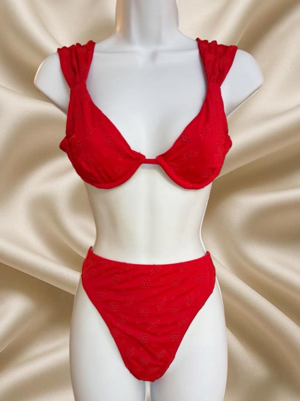 PacSun Red Eyelet Bikini Set Cherry Girl Coquette Euro Summer Y2K Swimwear
